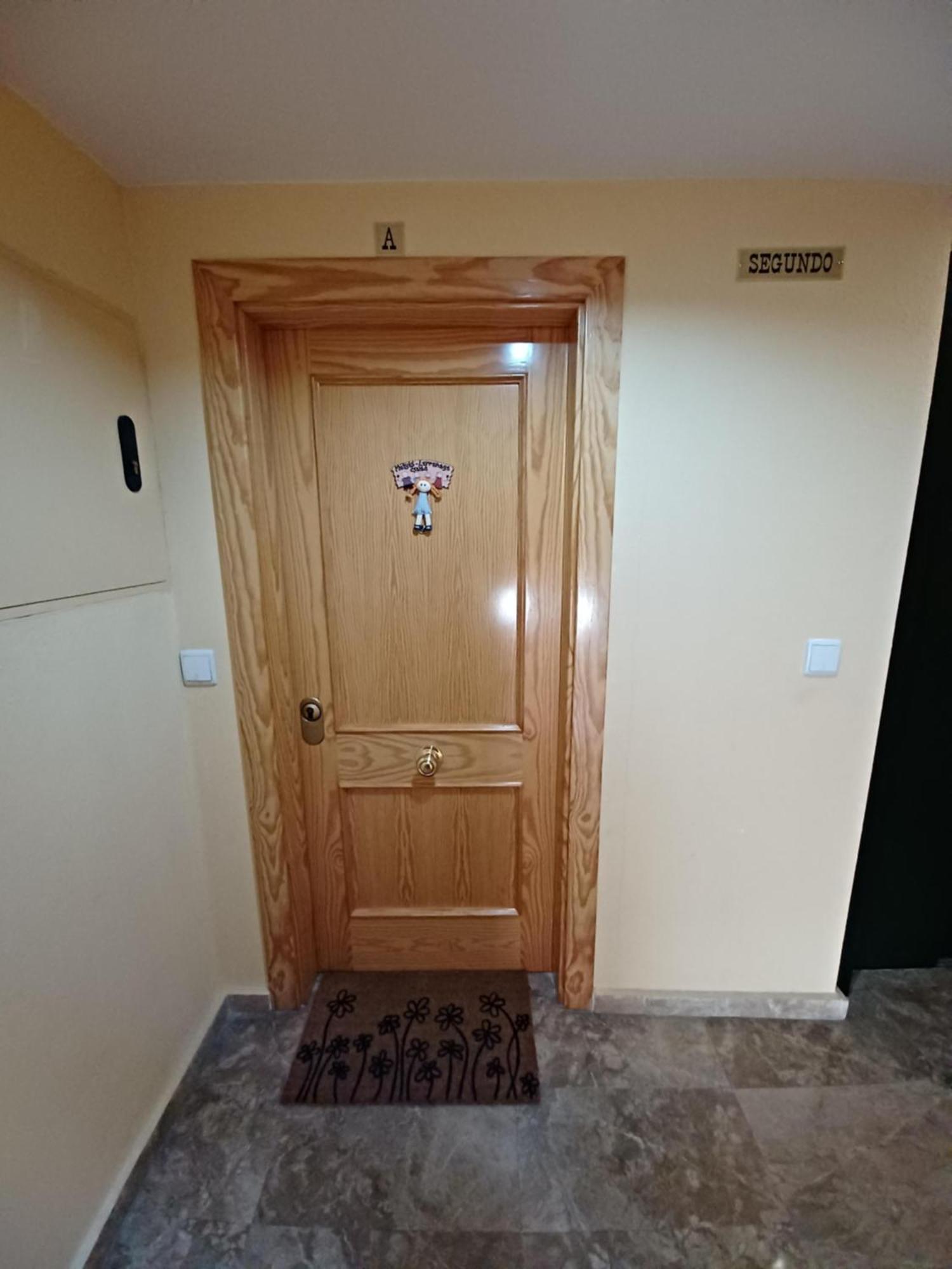 Appartement En El Pleno Centro De Biescas Con Garaje, Ascensor Y Wifi Extérieur photo